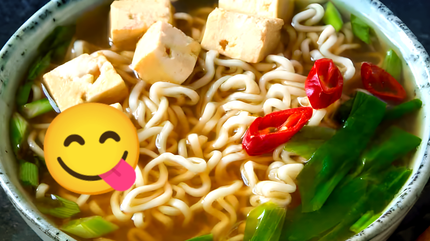 La ricetta veloce e deliziosa che conquisterà il tuo palato: Ramen con verdure!